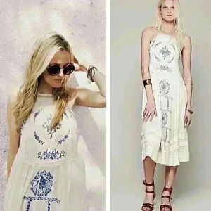 RARE Free People Diamonds in the sky dress size xs tea ivory embroidered blue